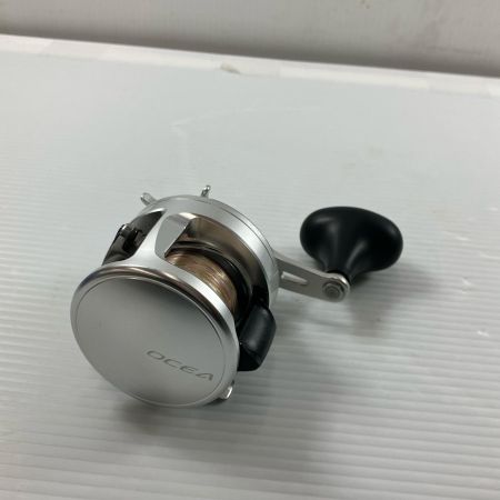 σσ SHIMANO シマノ  ベイトリール 13オシアカルカッタ 300HG キズ有 03058