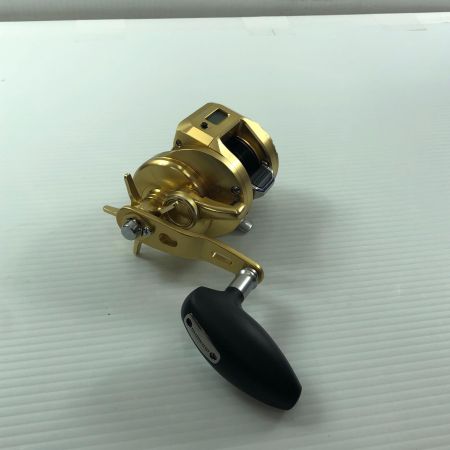 σσ SHIMANO シマノ  ベイトリール 18オシアコンクエストCT 301HG  03822