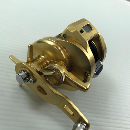 σσ SHIMANO シマノ  ベイトリール 18オシアコンクエストCT 301HG  03822