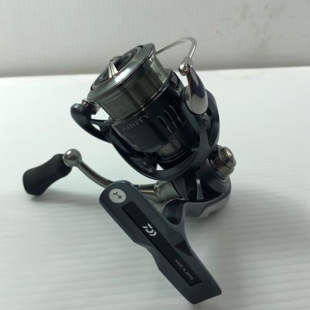 σσ DAIWA ダイワ スピニングリール 23エアリティ ST SF2000SS-H  391378
