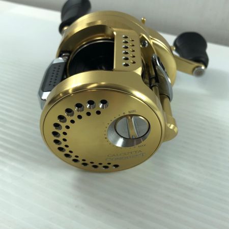 σσ SHIMANO シマノ ベイトリール 15カルカッタコンクエスト 401 キズ有 03362