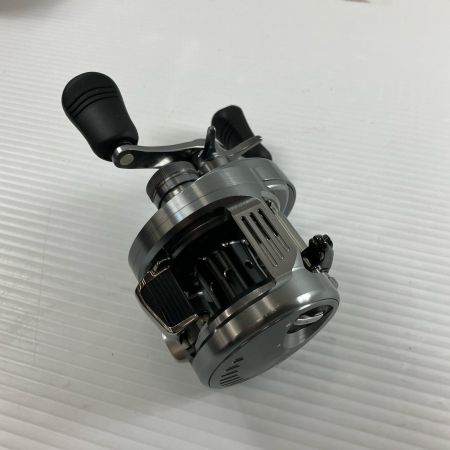σσ SHIMANO シマノ ベイトリール19カルカッタコンクエストDC 201 03979