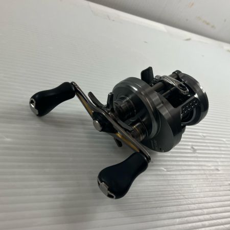 σσ SHIMANO シマノ ベイトリール 17カルカッタコンクエストBFS HG L  03676