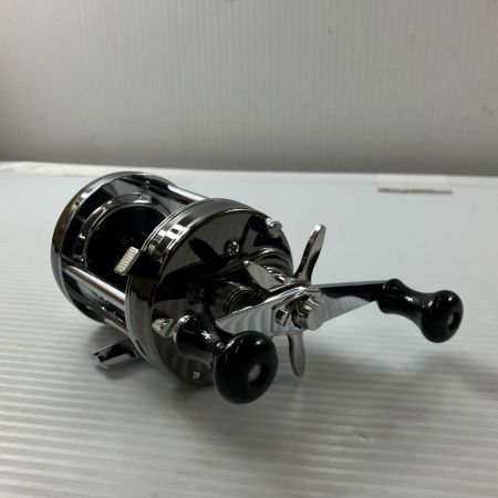 σσ ABU ベイトリール アンバサダー 6500CS ロケット ガンナー 010510/19