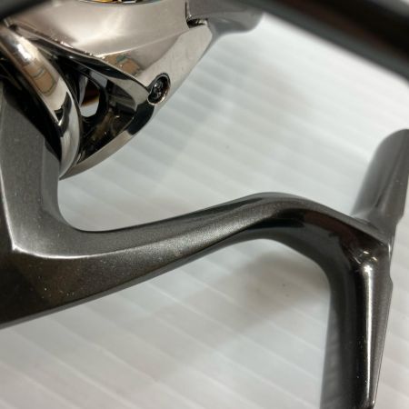 σσ SHIMANO シマノ スピニングリール  20ツインパワー 2500S  04138