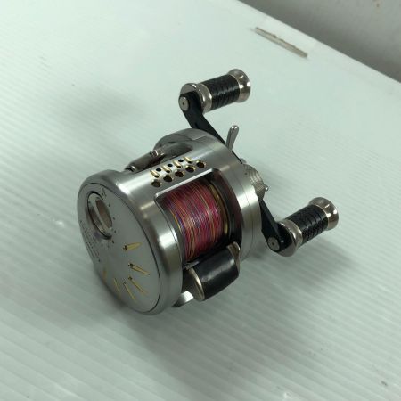 σσ SHIMANO シマノ ベイトリール 03カルカッタコンクエスト 200DC  バサートカーボンハンドル RH460