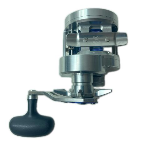 DAIWA ダイワ ベイトリール リョウガ ベイジギング C2020PE-H 00613602 箱・リールポーチ付
