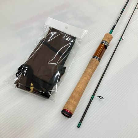 σσ UNDEAD FACTORY トラウトロッドラプラス D 60L 八咫烏 