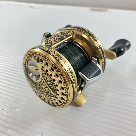 σσ SHIMANO シマノ ベイトリール 15カルカッタコンクエスト200HG ゴメクサスハンドルノブ 03439