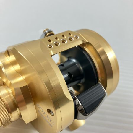 σσ SHIMANO シマノ  22カルカッタコンクエスト 201XG  044419
