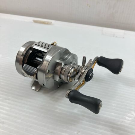σσ SHIMANO シマノ ベイトリール 23カルカッタコンクエストBFS HGR 美品 045683