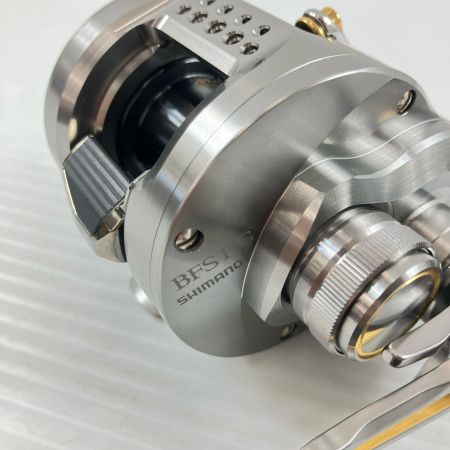 σσ SHIMANO シマノ ベイトリール 23カルカッタコンクエストBFS HGR 美品 045683