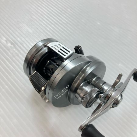 σσ SHIMANO シマノ ベイトリール 19カルカッタコンクエストDC 200 キズ有  03978
