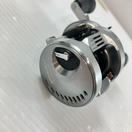 σσ SHIMANO シマノ ベイトリール 20カルカッタコンクエストDC 100 キズ有 04083