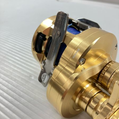 SHIMANO シマノ ベイトリール 22オシアコンクエスト300HG 美品 箱付 044440
