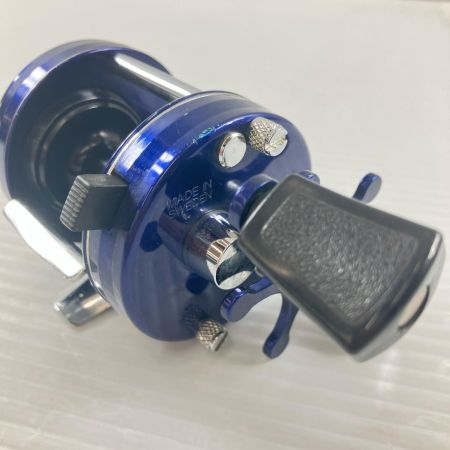σσ ABU ベイトリール アンバサダー 2500C ブルー キズ有