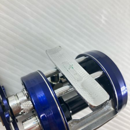 σσ ABU ベイトリール アンバサダー 2500C ブルー キズ有