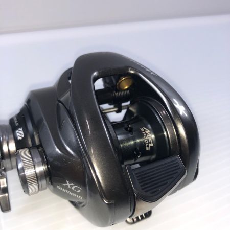 SHIMANO シマノ ベイトリール 20メタニウム XG L 箱付 04117