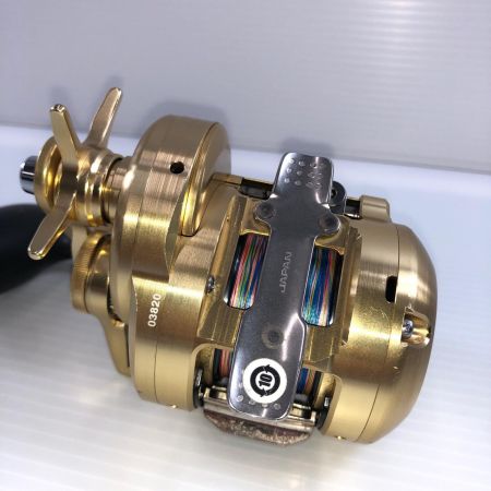 SHIMANO シマノ ベイトリール 18オシアコンクエストCT 300HG キズ有 箱付 03820