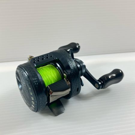 SHIMANO シマノ ベイトリール 24カルカッタコンクエスト シャローエディション 30HG グルーミングデカール加工 046734