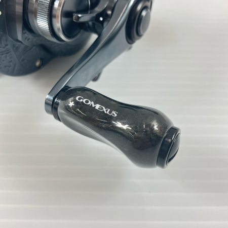 SHIMANO シマノ ベイトリール 24カルカッタコンクエスト シャローエディション 30HG グルーミングデカール加工 046734