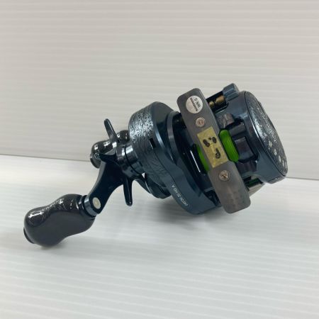 SHIMANO シマノ ベイトリール 24カルカッタコンクエスト シャローエディション 30HG グルーミングデカール加工 046734