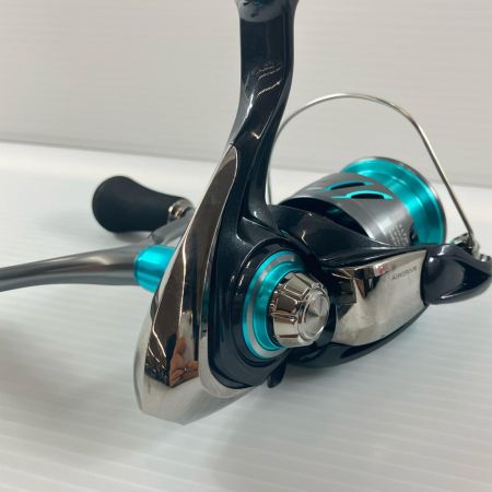 DAIWA ダイワ スピニングリール 24エメラルダスX LT2500-XH-DH 小キズ有 00060108