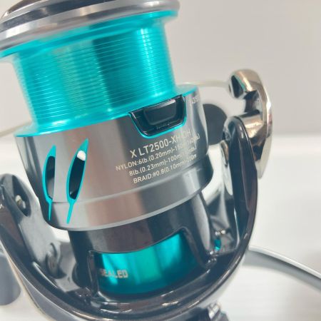 DAIWA ダイワ スピニングリール 24エメラルダスX LT2500-XH-DH 小キズ有 00060108