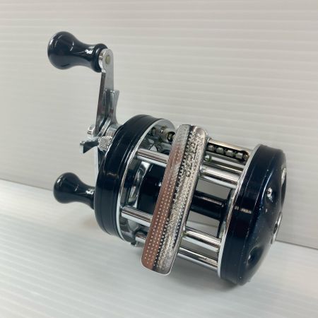 ABU 両軸リール アンバサダー 6500CA キズ有