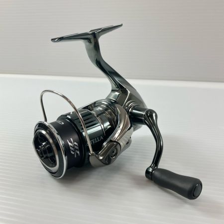 SHIMANO シマノ スピニングリール 22ステラ C2000S 未使用 箱付 043832