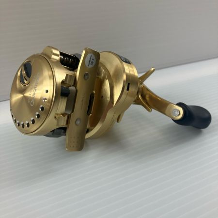 SHIMANO シマノ ベイトリール 21カルカッタコンクエスト 101 美品 04233