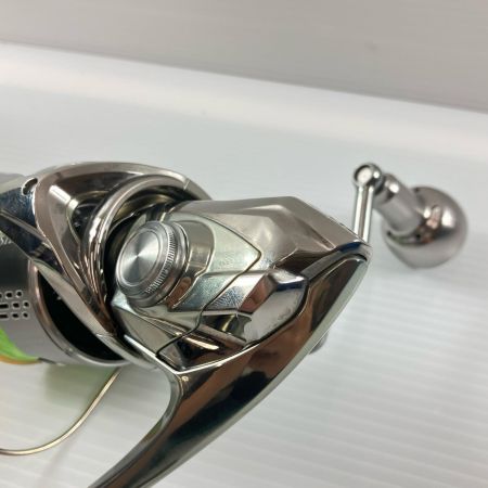 SHIMANO シマノ スピニングリール 18ステラ 4000MHG ボディに小キズ有 ゴメクサスハンドルノブ 03810