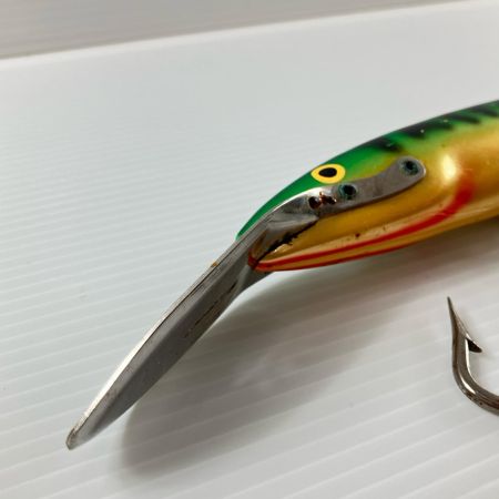 RAPALA ラパラ カウントダウン マグナム 26 CD-26