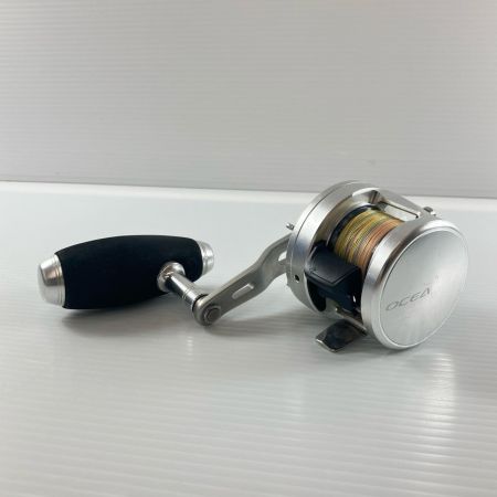SHIMANO シマノ ベイトリール 11オシアカルカッタ 201HG キズ有 箱付 02779