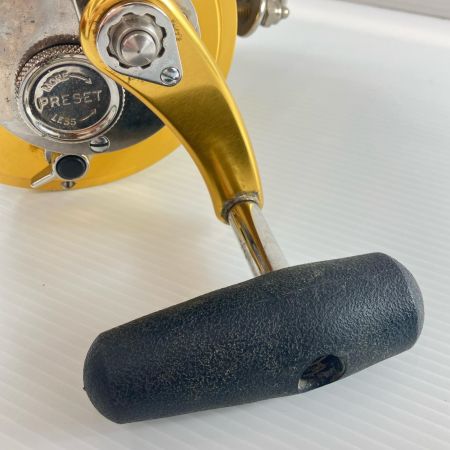 penn ペン 両軸リール 80STW 使用感有 程度B G950177