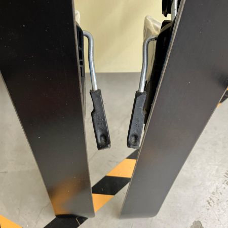 SALOMON サロモン スキー SALOMON 145cm 程度C キズ・ハガレ有  ブラック×ブルー