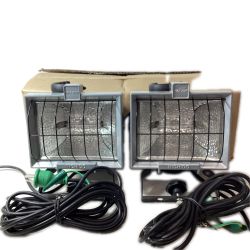 日動工業株式会社 投光器 HS-500LW シルバー 本体のみ コード式 100v 不明 使用感有 屋外用 Bランク