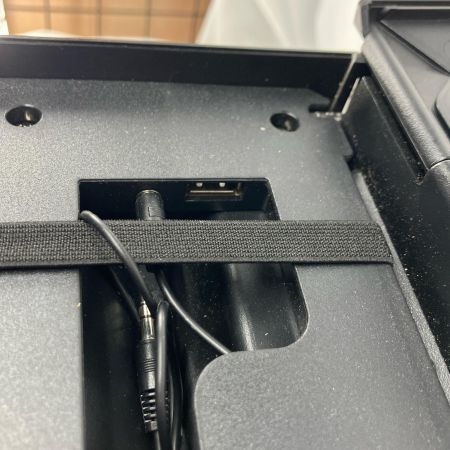 HiKOKI ハイコーキ AUX外部入力,USB充電ポート付き UR18DSL2 グリーン