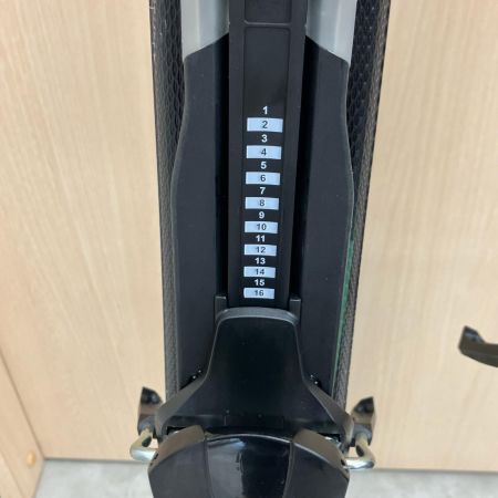 DYNAMIC グリーン×ブラック