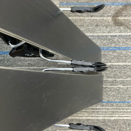 SALOMON サロモン スキー  SALOMON 140cm AIRA 76st 滑走面キズあり パープル パープル