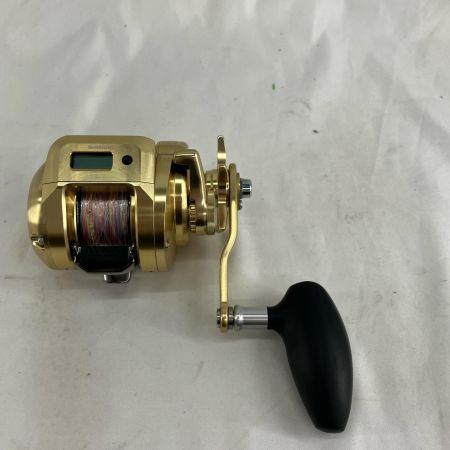 SHIMANO シマノ SHIMANO シマノ 03820　両軸リール　オシアコンクエスト　ケース付 03820