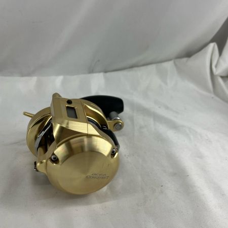 SHIMANO シマノ SHIMANO シマノ 03820　両軸リール　オシアコンクエスト　ケース付 03820