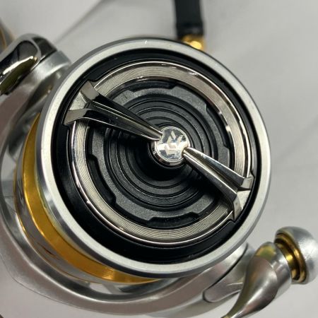 DAIWA ダイワ 釣り用品 スピニングリール フリームス  LT 3000-CXH 041518 替スプール付