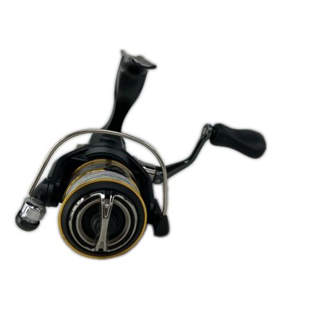 SHIMANO シマノ スピニングリール　サハラ　C2000SHG 044525