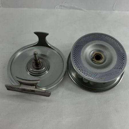 SHIMANO シマノ フライリール SHIMANO FREESTONE シマノ フリーストーン FV 7 ディスクドラグ