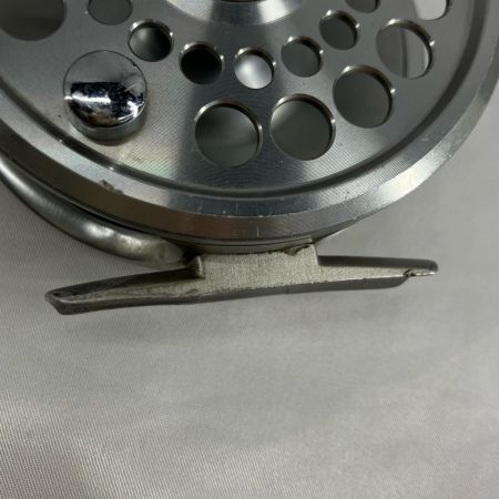 SHIMANO シマノ フライリール SHIMANO FREESTONE シマノ フリーストーン FV 7 ディスクドラグ