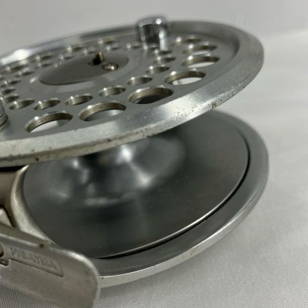 SHIMANO シマノ フライリール SHIMANO FREESTONE シマノ フリーストーン FV 7 ディスクドラグ