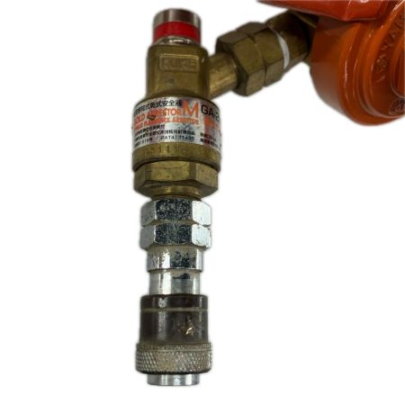 ヤマト産業 工具関連用品 ガス溶断用圧力調整器 ヤマト産業 GA-2MK オレンジ 程度B SSボーイジュニア GA-2MK オレンジ