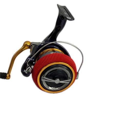 DAIWA ダイワ スピニングリール　24レブロス LT5000-CXH　 箱付 399251