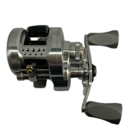SHIMANO シマノ リール ベイトリール SHIMANO 049353 カルカッタコンクエスト 箱付 XGLEFT 049353